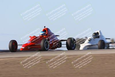 media/Oct-26-2025-CalClub SCCA (Sun) [[8ce1e69566]]/Group 6/Grapevine/